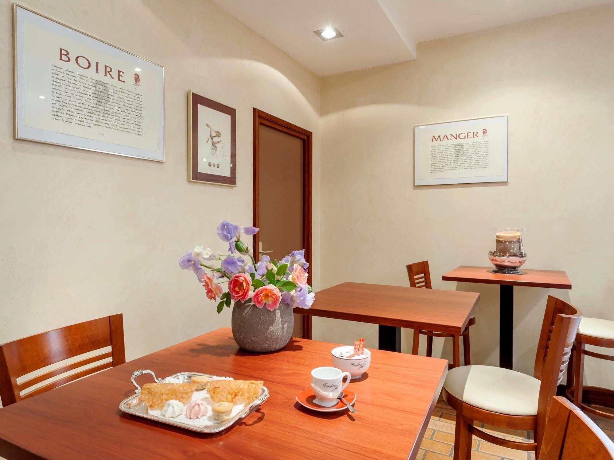 Hotel Restaurant Emile Job Montmerle-sur-Saone Exterior foto